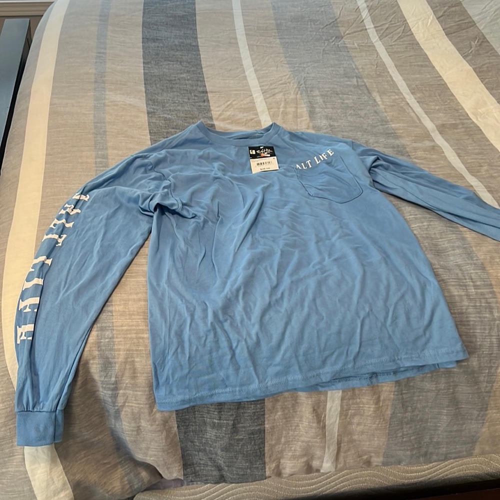 Salt life men’s medium long sleeve shirt